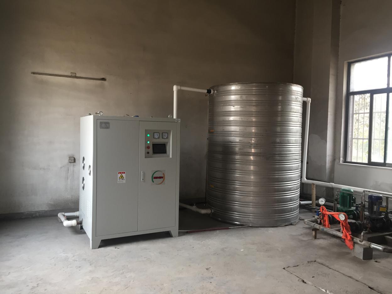 電磁採暖爐